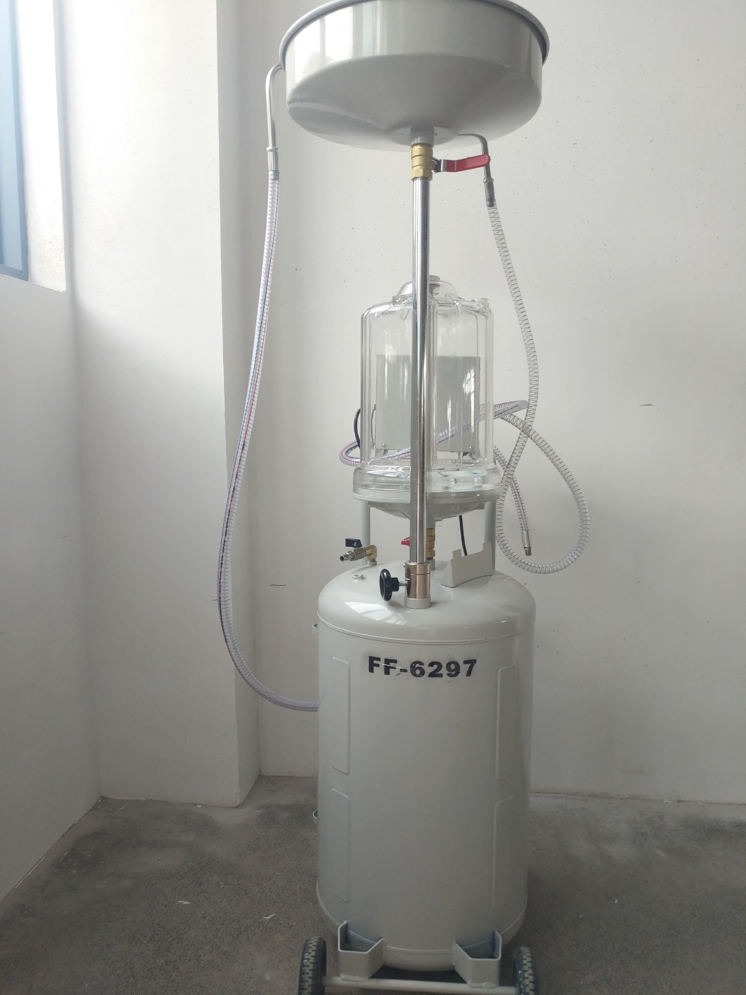 ГОРЯЧАЯ РАСПРОДАЖА: Портативны – обзор и цена Oil Drain Tank